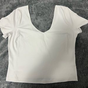 LULULEMON TOP